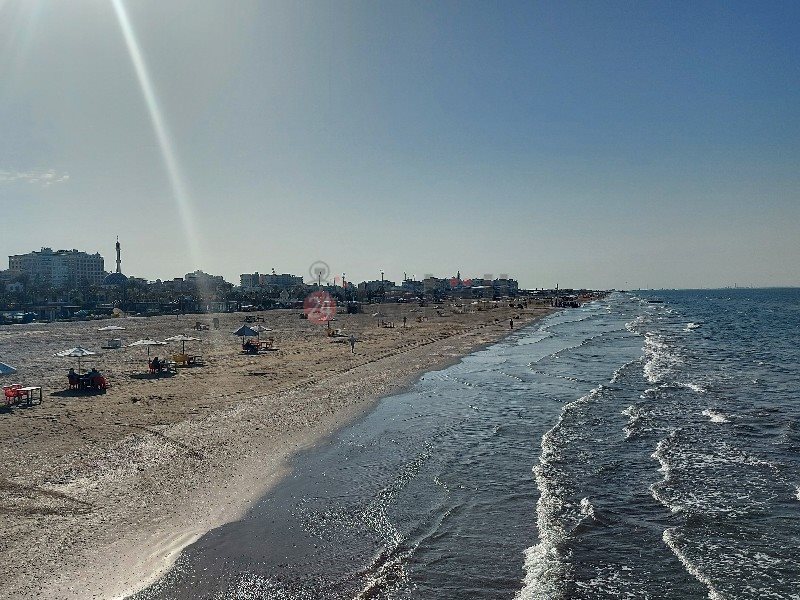 الخريف علي شاطئ محافظة بورسعيد