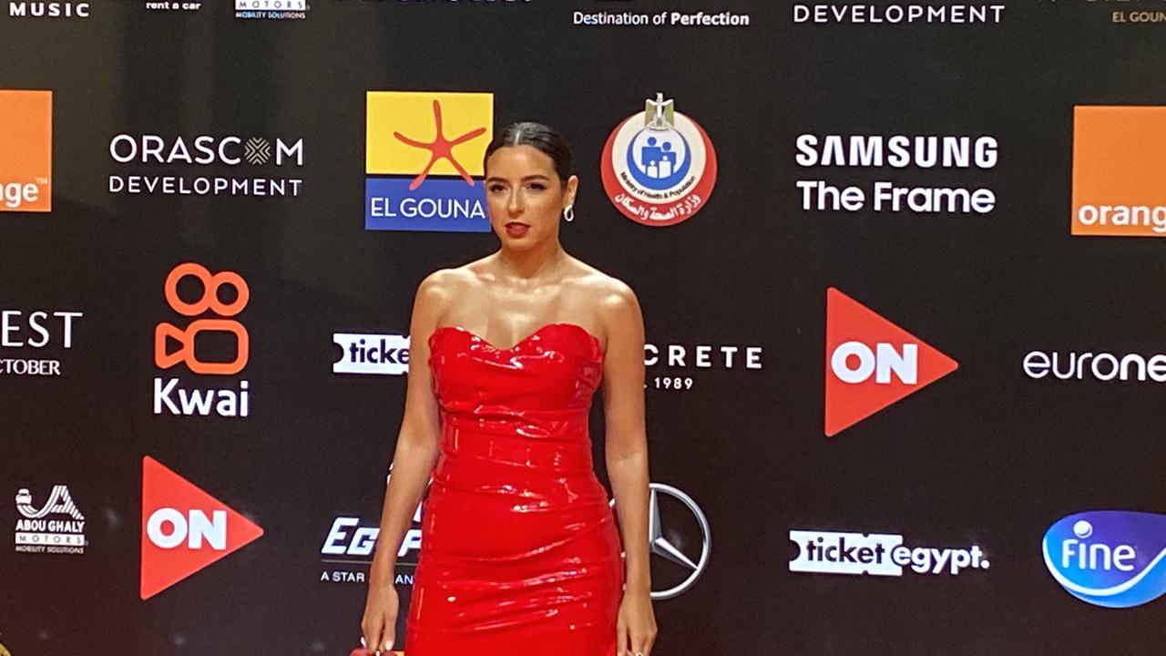 اطلالات رابع ايام الجونة (8)