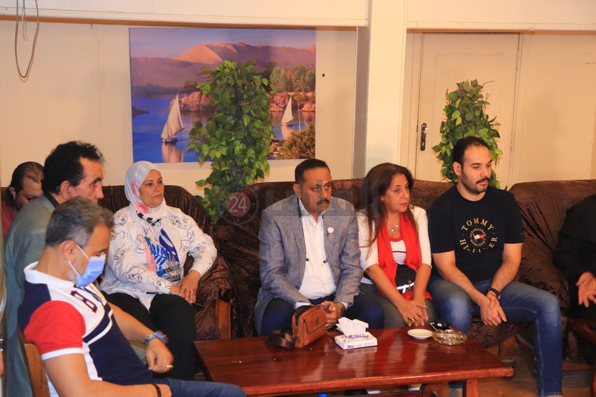 مؤتمر انتخابات التجديد النصفي بالمهن التمثيلية (4)