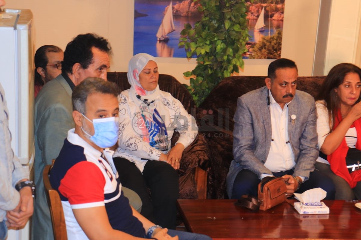 مؤتمر انتخابات التجديد النصفي بالمهن التمثيلية (6)