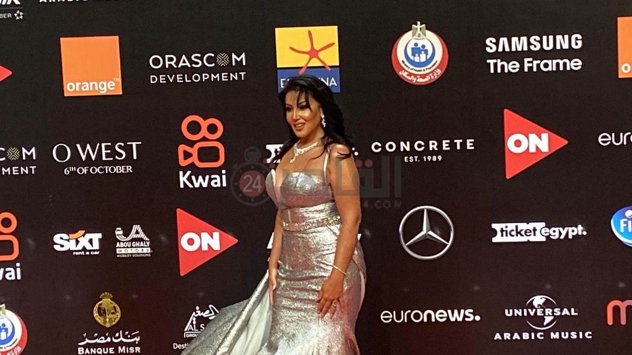 سمية الخشاب (3)