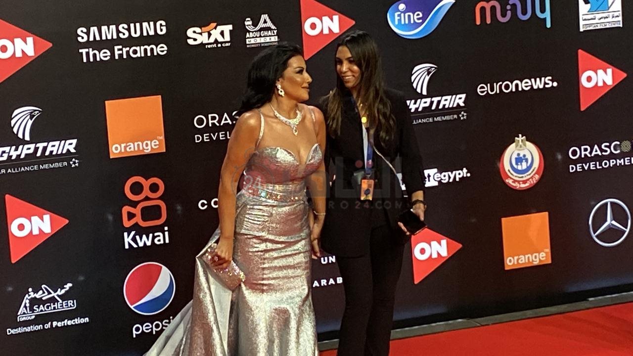 سمية الخشاب (4)