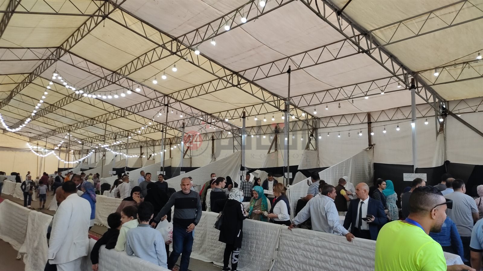 إقبال كبير على انتخابات نادي الرواد 08