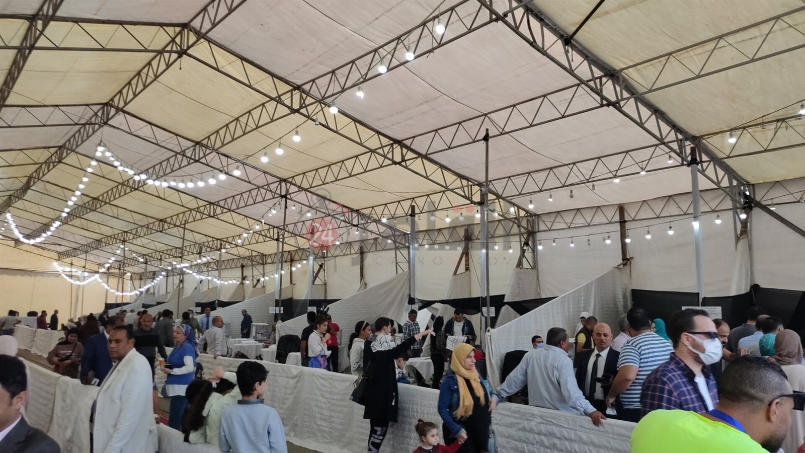 إقبال كبير على انتخابات نادي الرواد 012