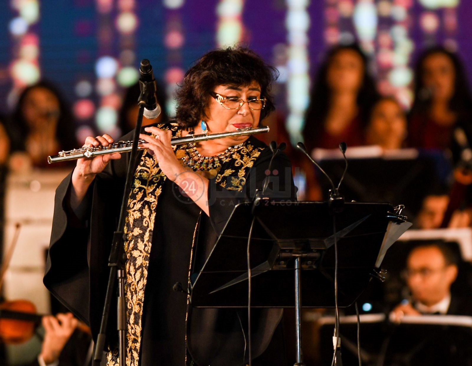 إيناس عبد الدايم (2)