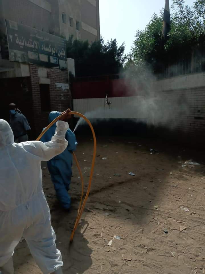 رش وتعقيم مجزر أبوكساه