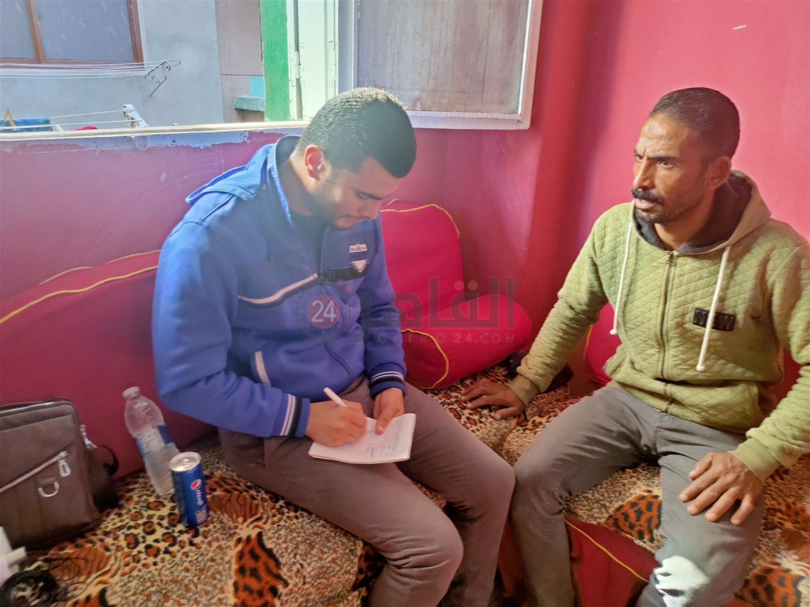 والد الطفلين خلال حديثه لـ مراسل القاهرة 24