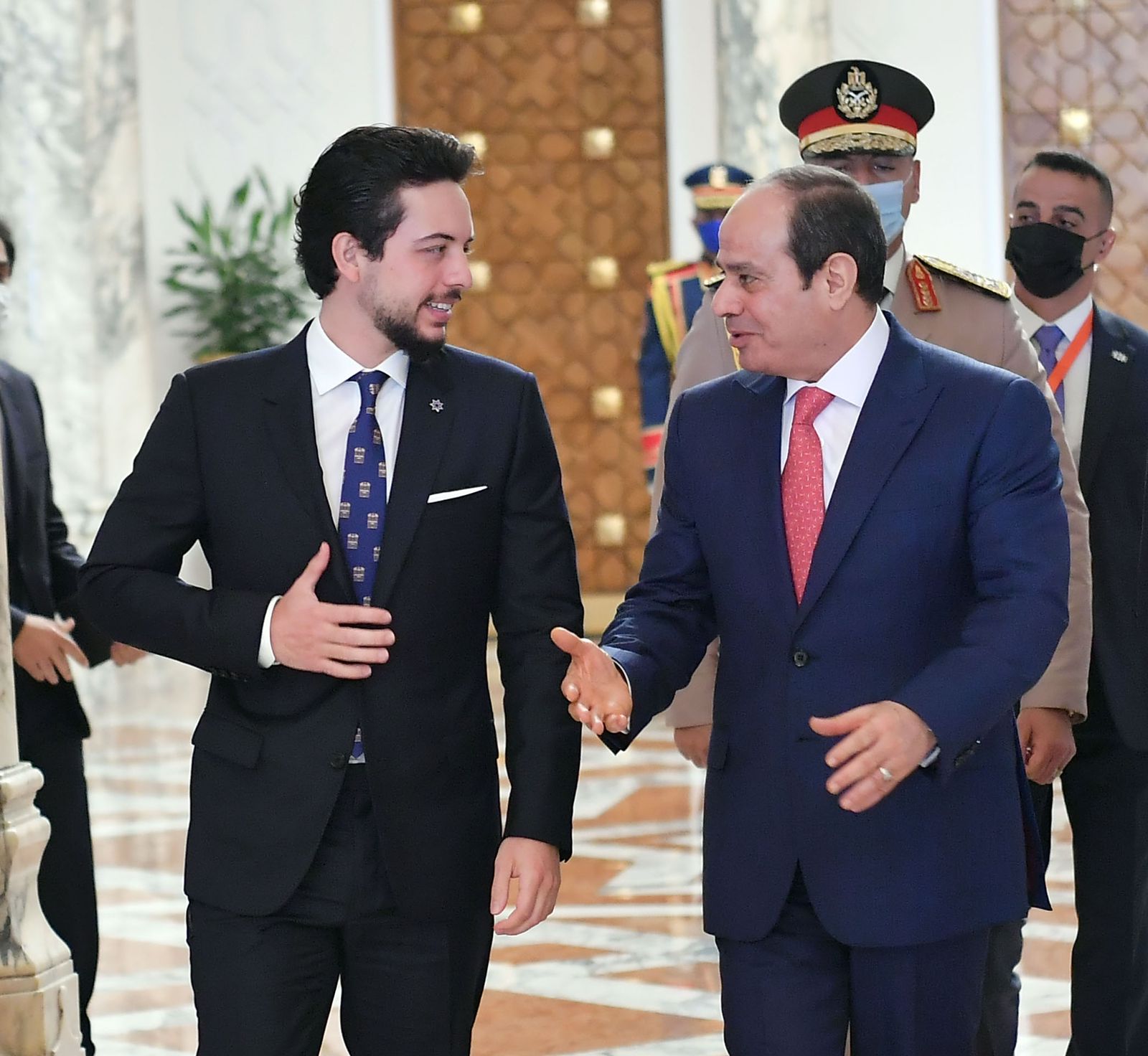 الرئيس عبد الفتاح السيسي مع لي عهد المملكة الأردنية الهاشمية