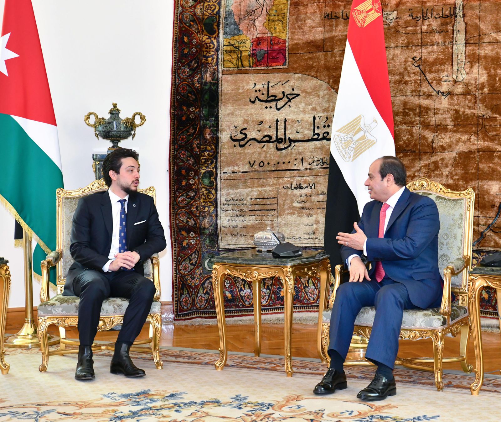 الرئيس عبد الفتاح السيسي مع لي عهد المملكة الأردنية الهاشمية