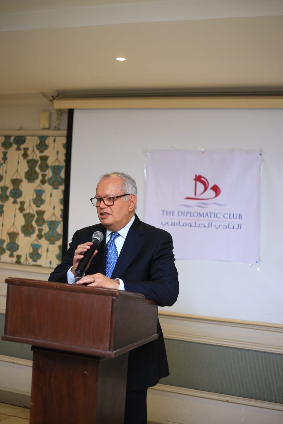 b9e55bcf-ffd4-465c-9b74-8aec8971832f