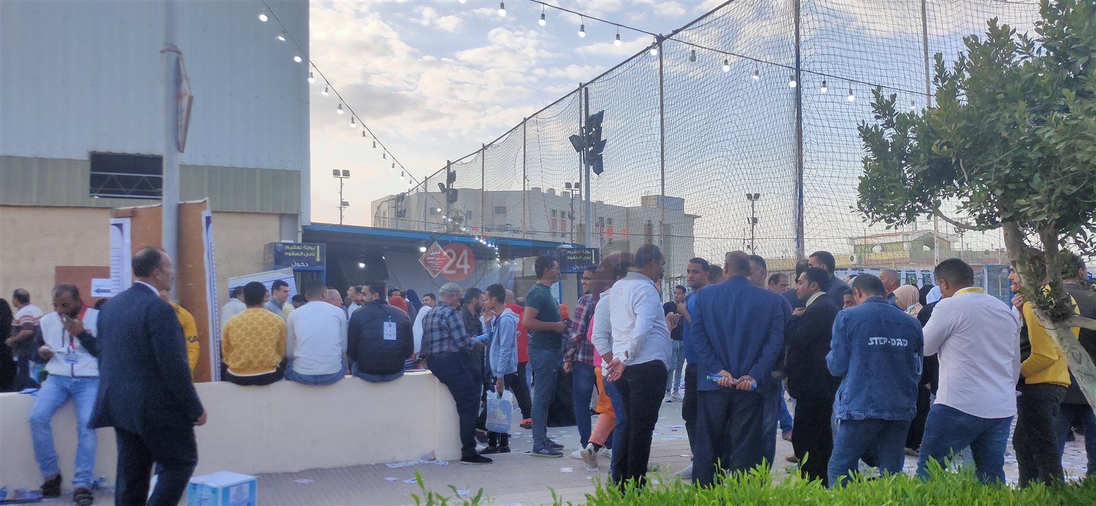 إقبال على انتخابات نادي الصفوة الرياضي 05