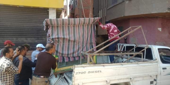 حملة إشغالات بحي غرب أسيوط 