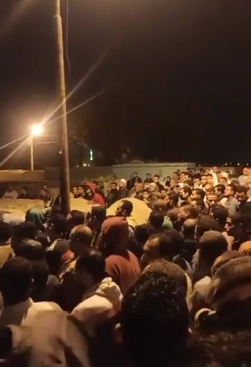 جنازة ضحايا حادث انقلاب سيارة زفاف بالشرقية 03