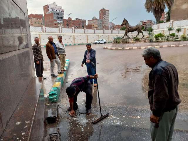 كسح مياه الأمطار بالشرقية 08