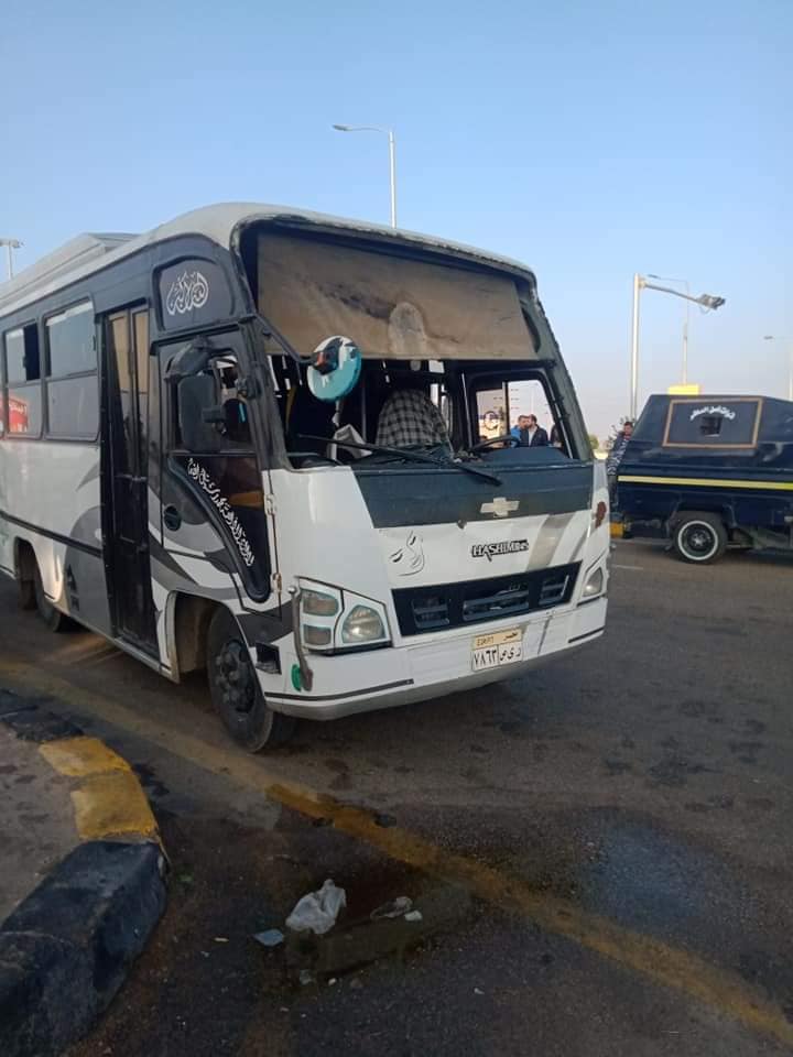 انقلاب ميني باص بالعاشر من رمضان 01