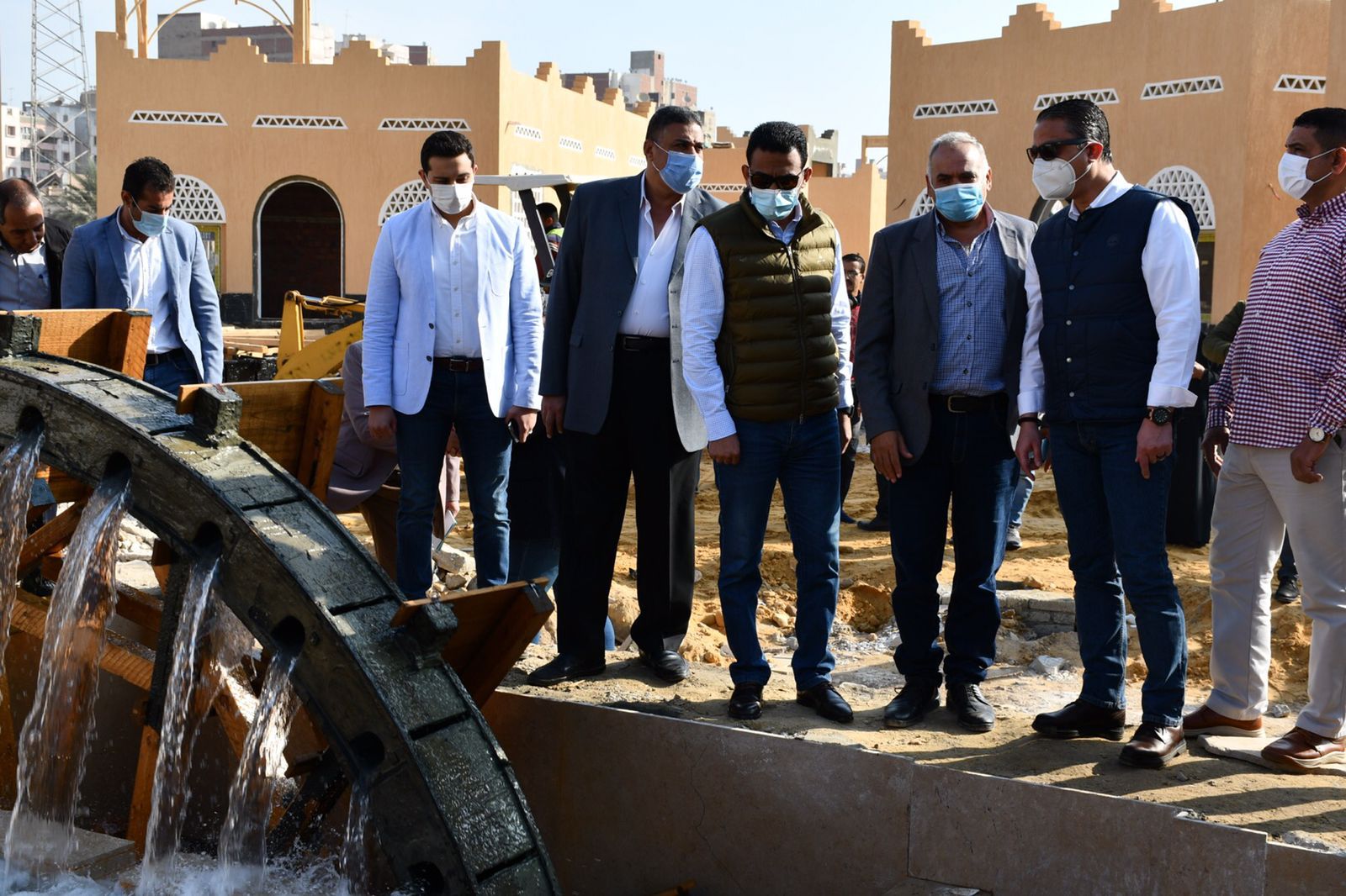 محافظ الفيوم يتفقد منطقة السواقي