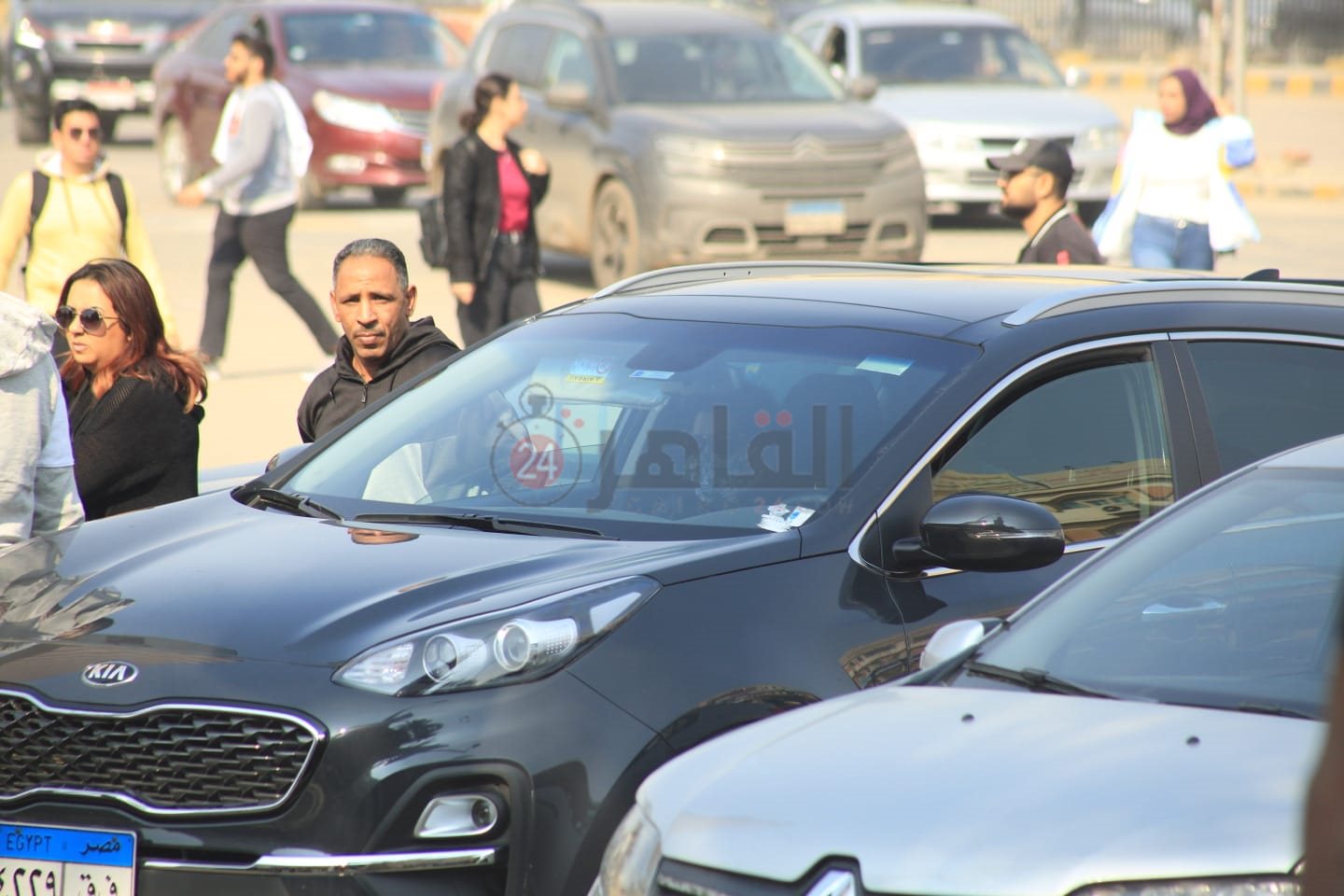 جنازة نجل شقيقة الفنان محمد منير (14)