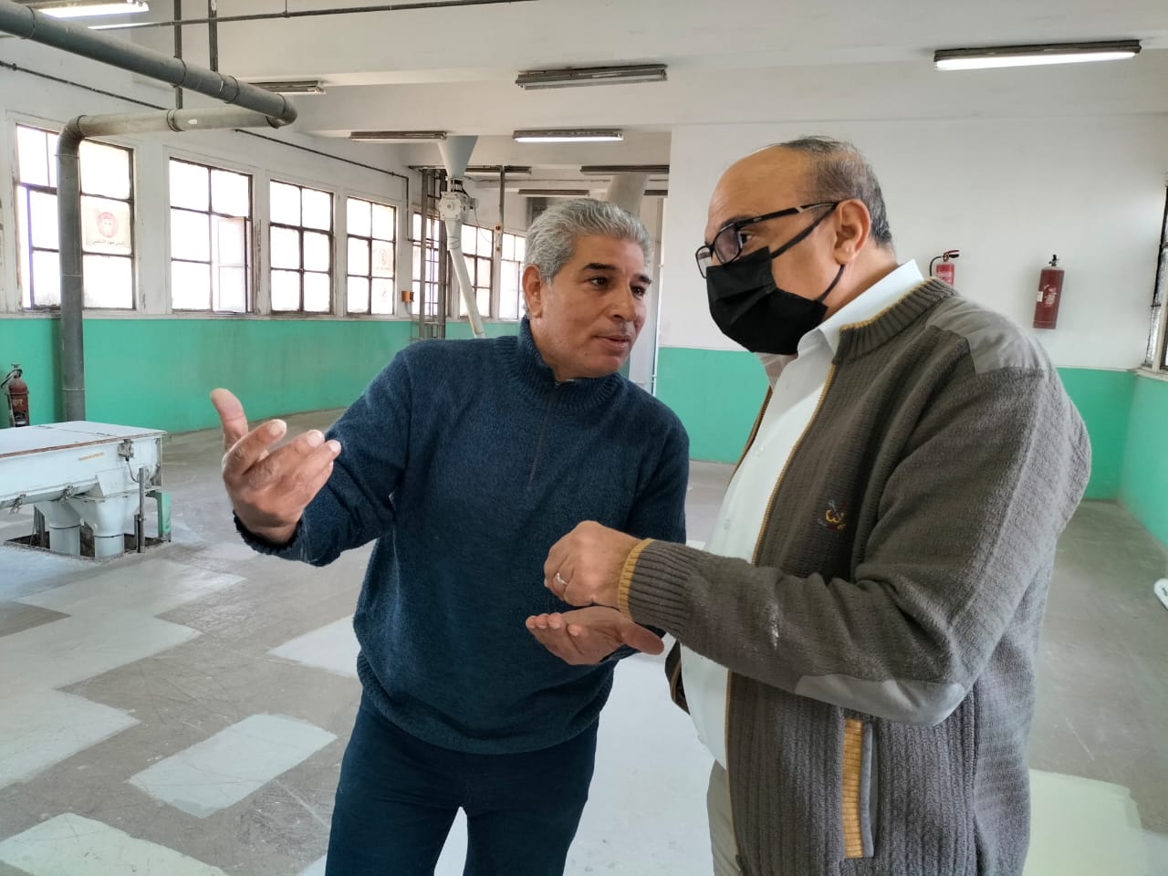 حملات تفقدية على السلع التموينية والغذائية في الإسكندرية 