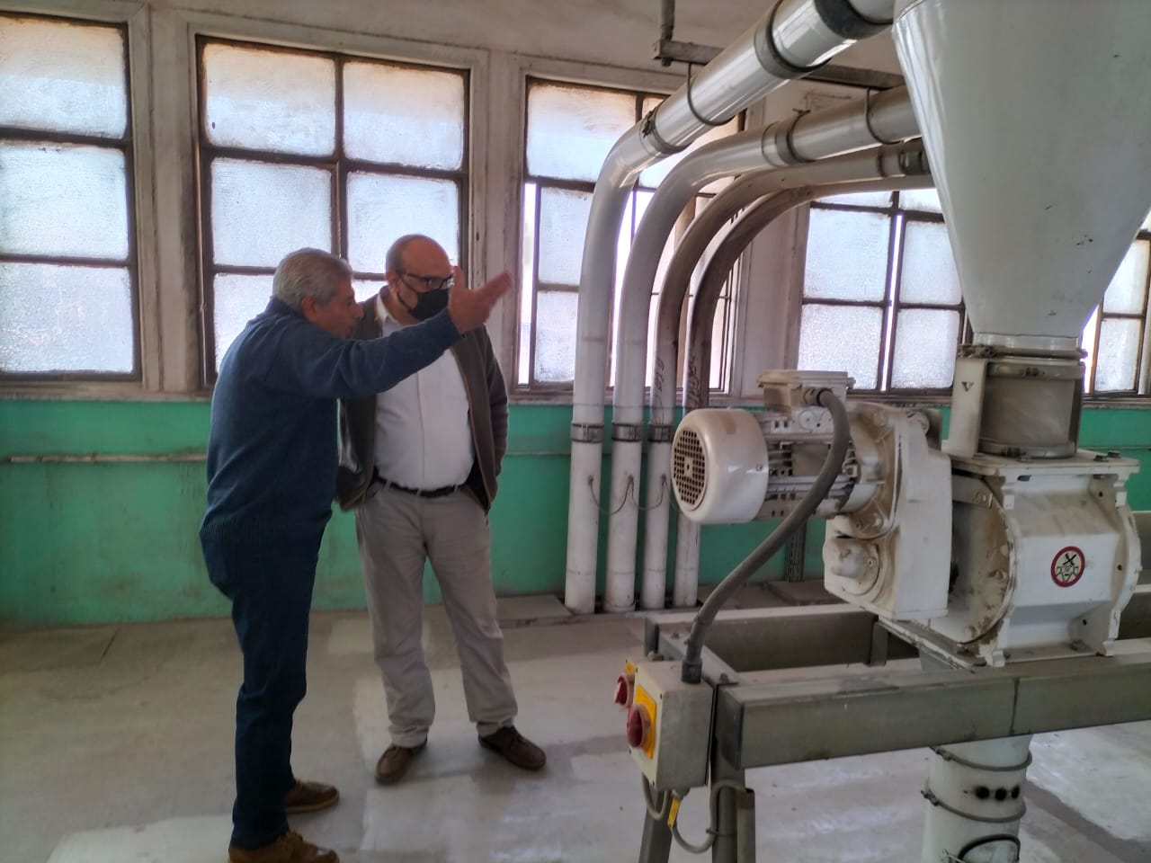 حملات تفقدية على السلع التموينية والغذائية في الإسكندرية 