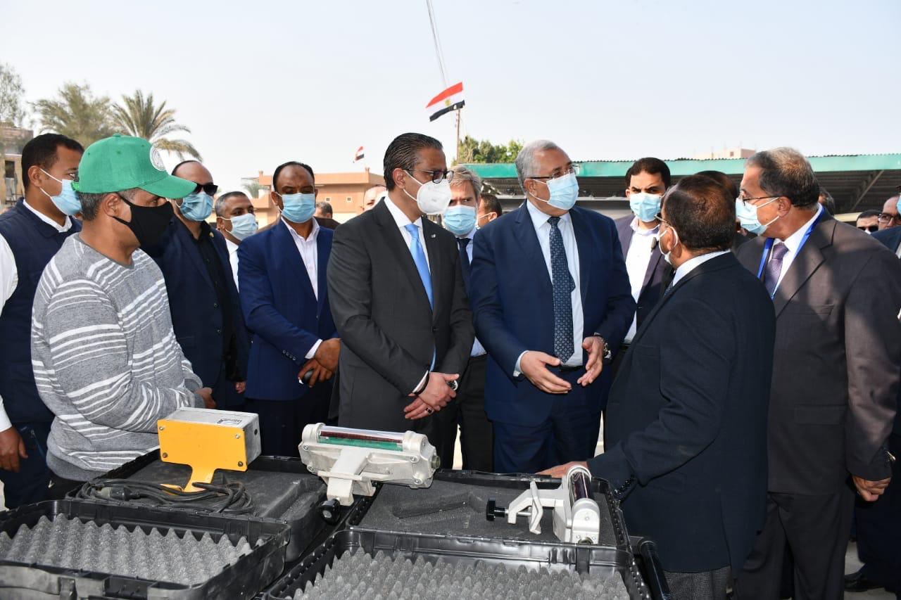 من زيارة وزير الزراعة والسفير الإيطالي لمحافظة الفيوم