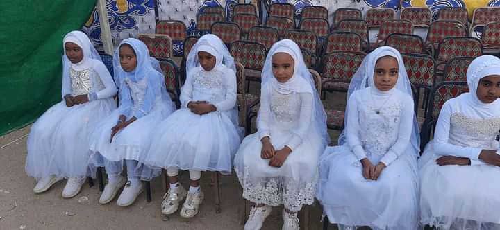 تكريم الفتيات 