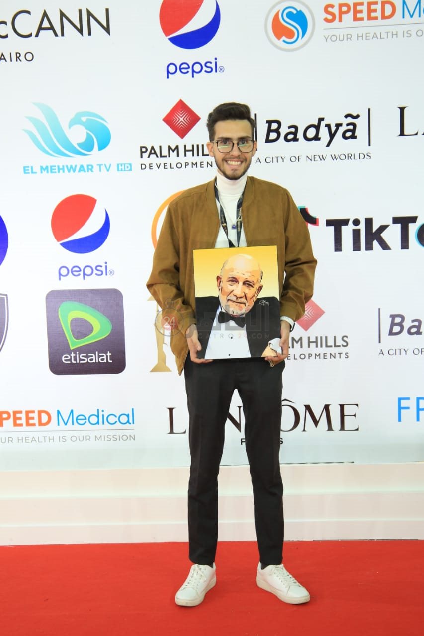 حفيد أحمد خليل (1)