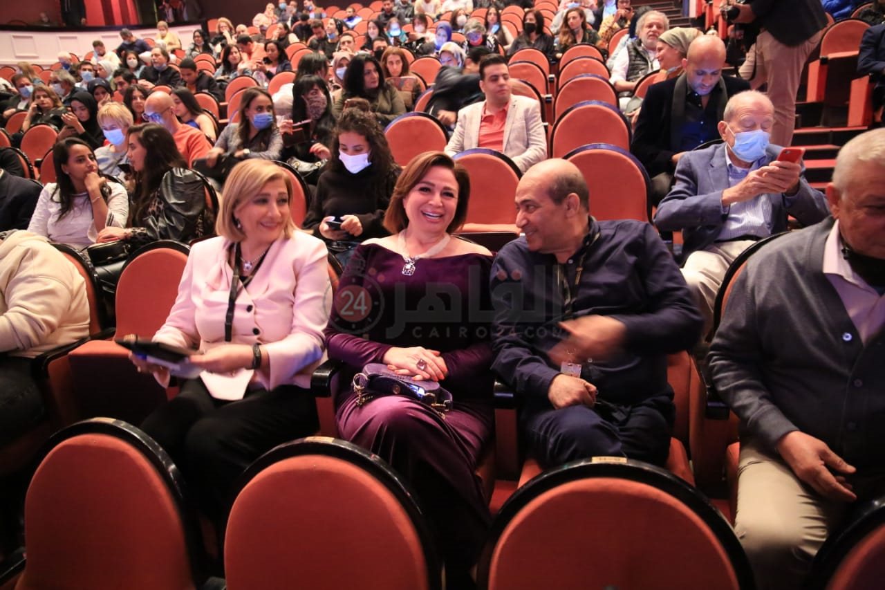 تكريم الموسيقار الهندي أي آر رحمان بمهرجان القاهرة السينمائي (6)