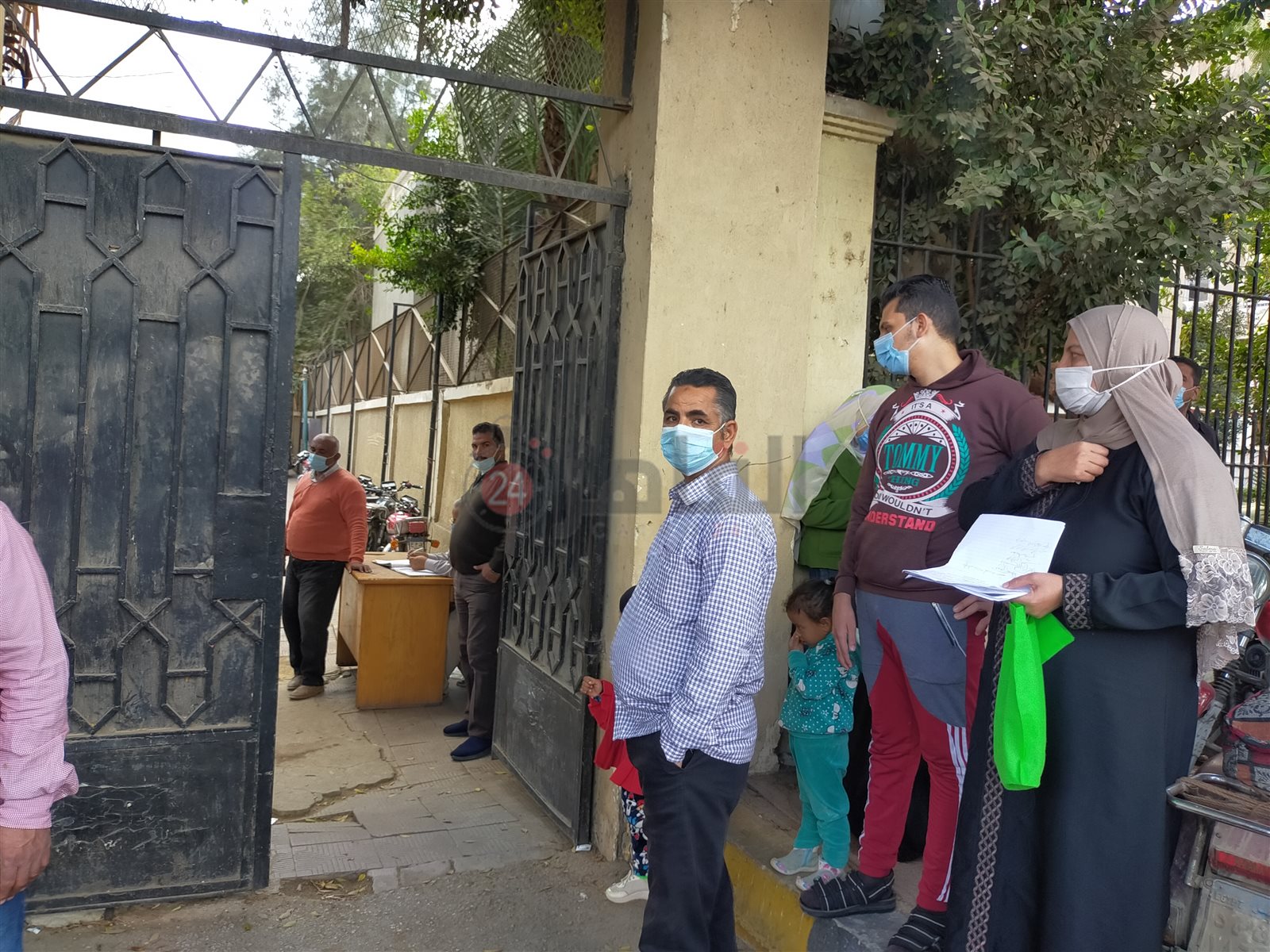 تفعيل قرار الوزراء بمنع المواطنين غير الحاصلين على اللقاح بالفيوم