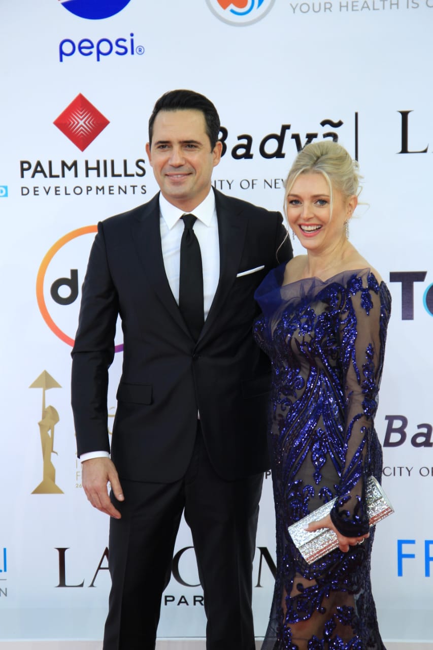 ظافر العابدين وزوجته (3) - Copy