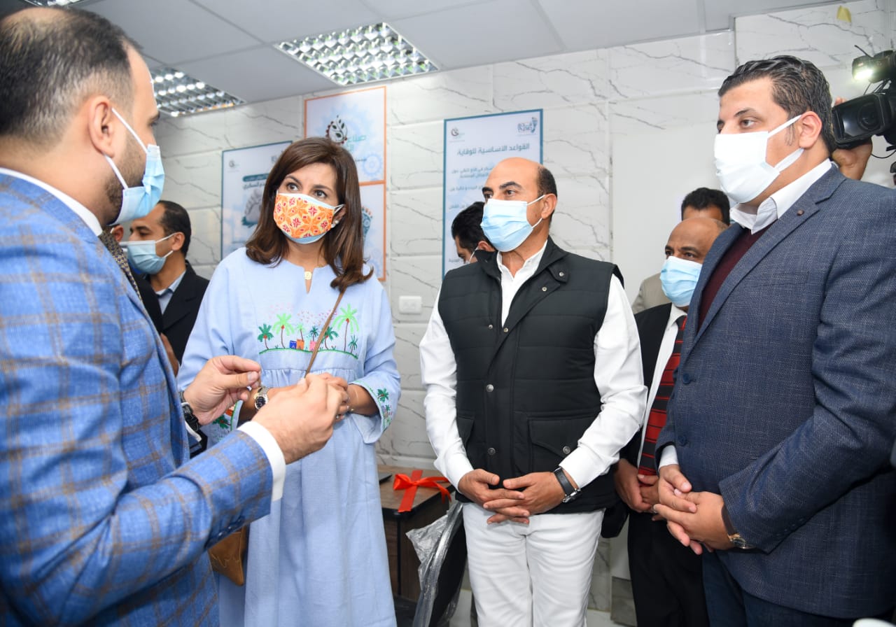 78ff7b24-e2ad-45d6-8cfa-fdb6bc4d404d