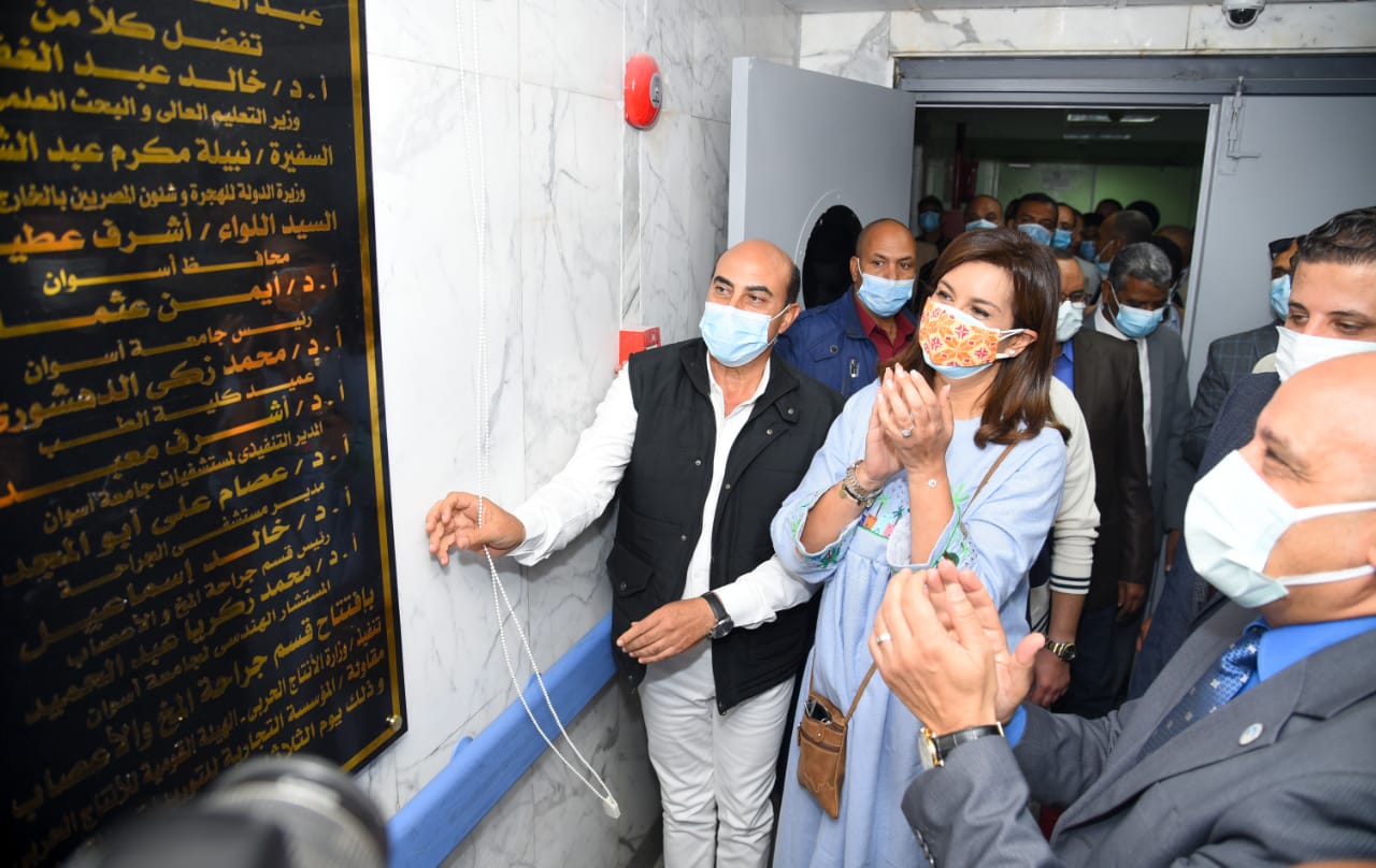 3b5feacf-f1fa-404e-9b27-fdab17e2e3b8