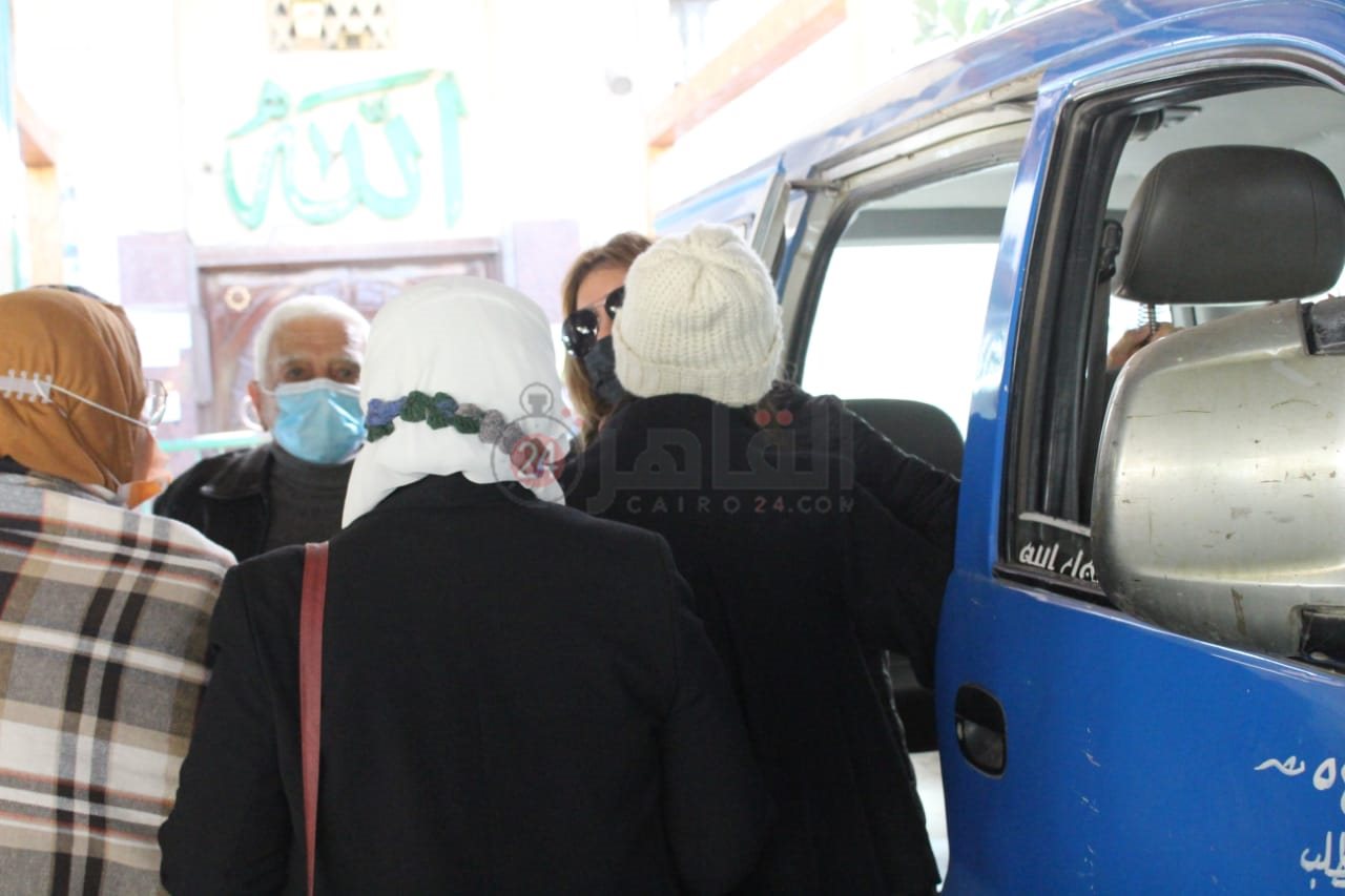 جنازة والدة شافكي المنيري (6)