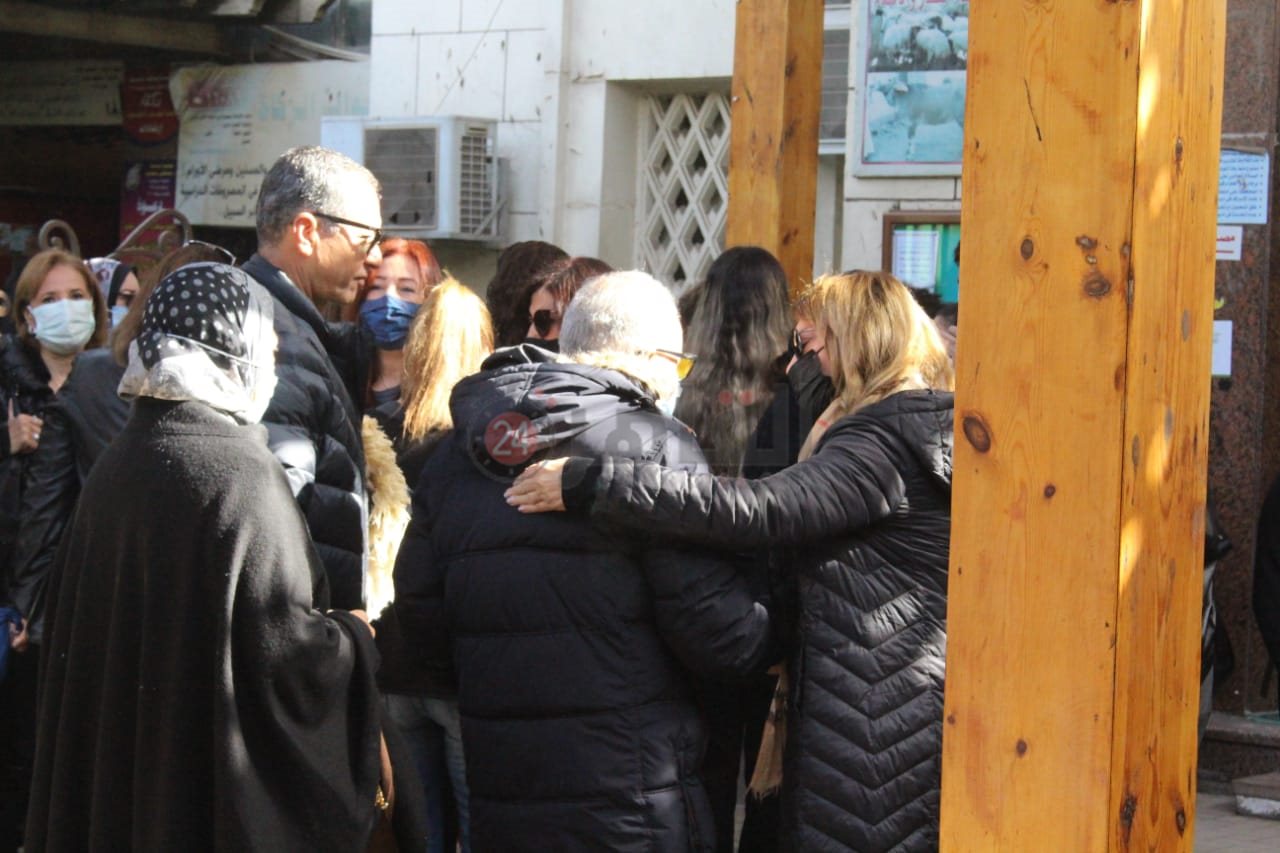 جنازة والدة شافكي المنيري (13)