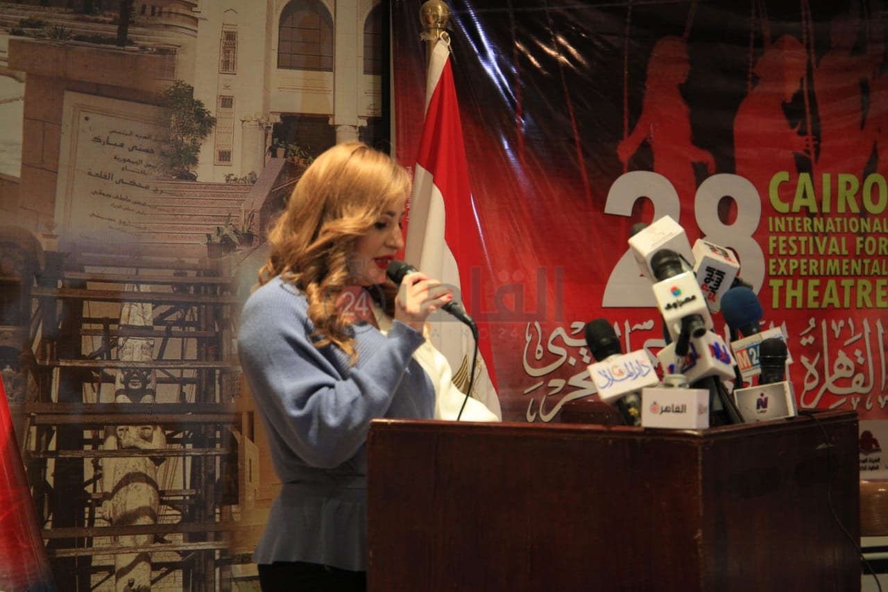 مهرجان القاهرة الدولي للمسرح (10)