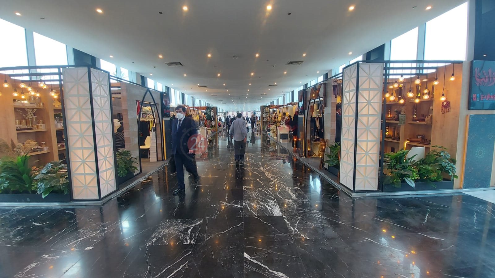 02442191-40bd-4bb6-8433-8083a5a2d043