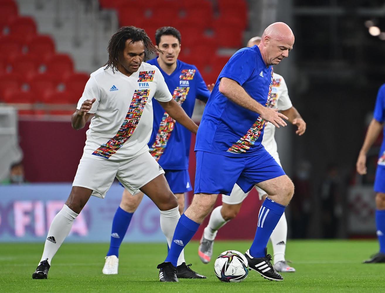 مباراة استعراضية بين نجوم العرب والعالم