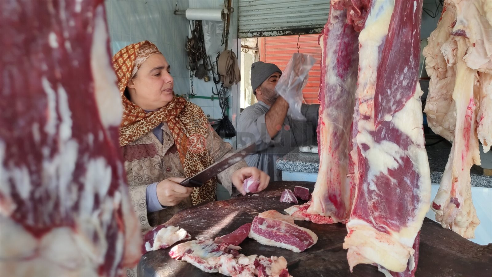 الحاجة منى أول جزارة في الشرقية 03