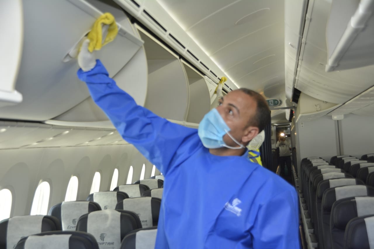 تعقيم الطائرات