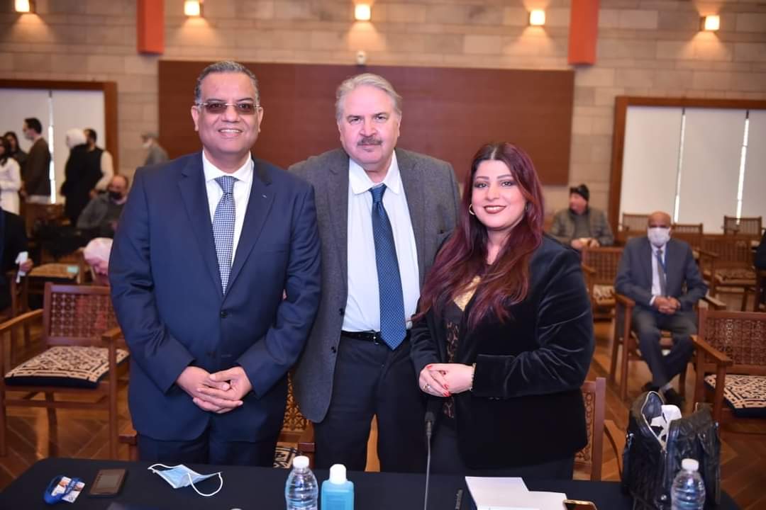 لجنة التحكيم