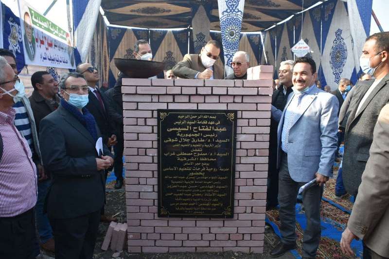 وضع حجر أساس مدرسة روحية عبدالفتاح بالشرقية 01