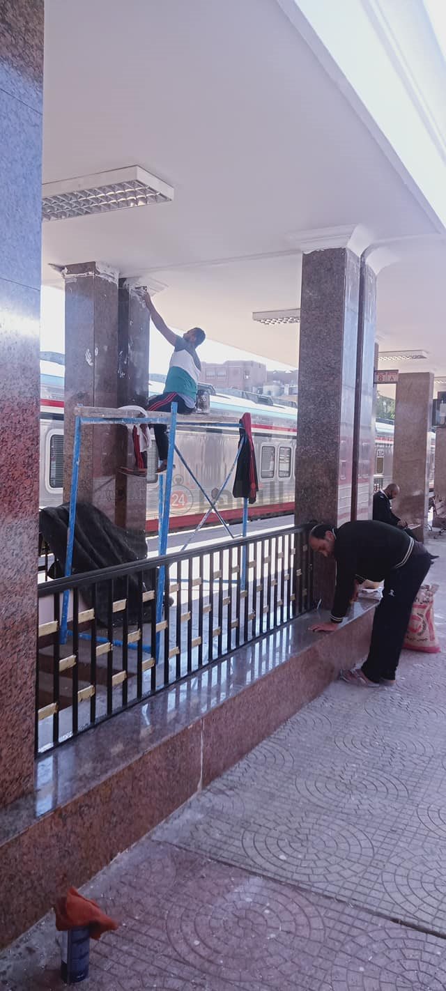 أعمال تطوير محطة أسوان 