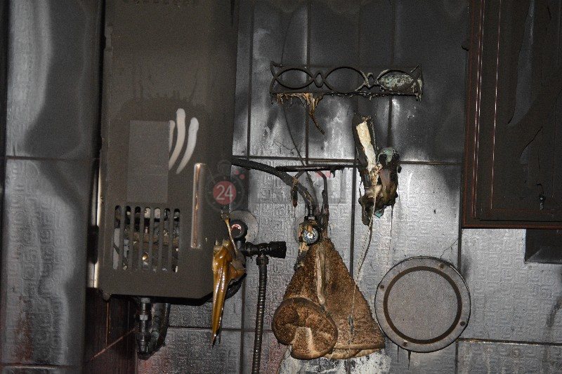 حريق يلتهم وحدة سكنية ببورسعيد 6