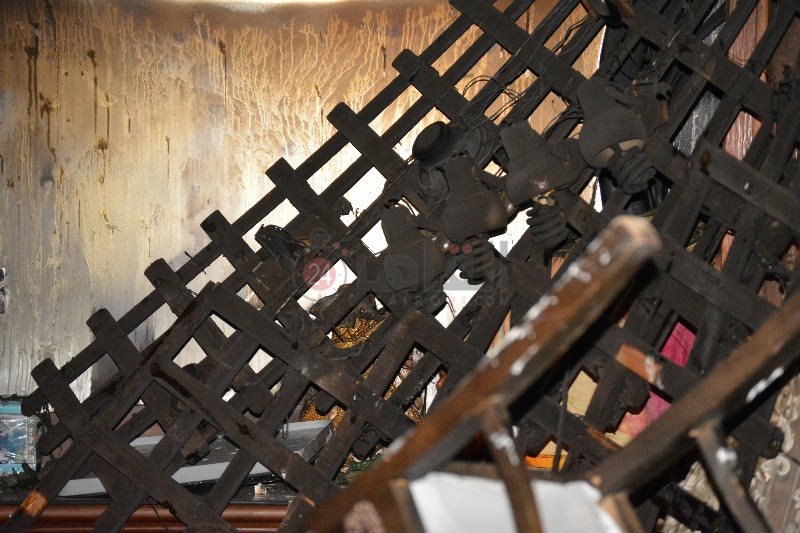 حريق يلتهم وحدة سكنية ببورسعيد 4