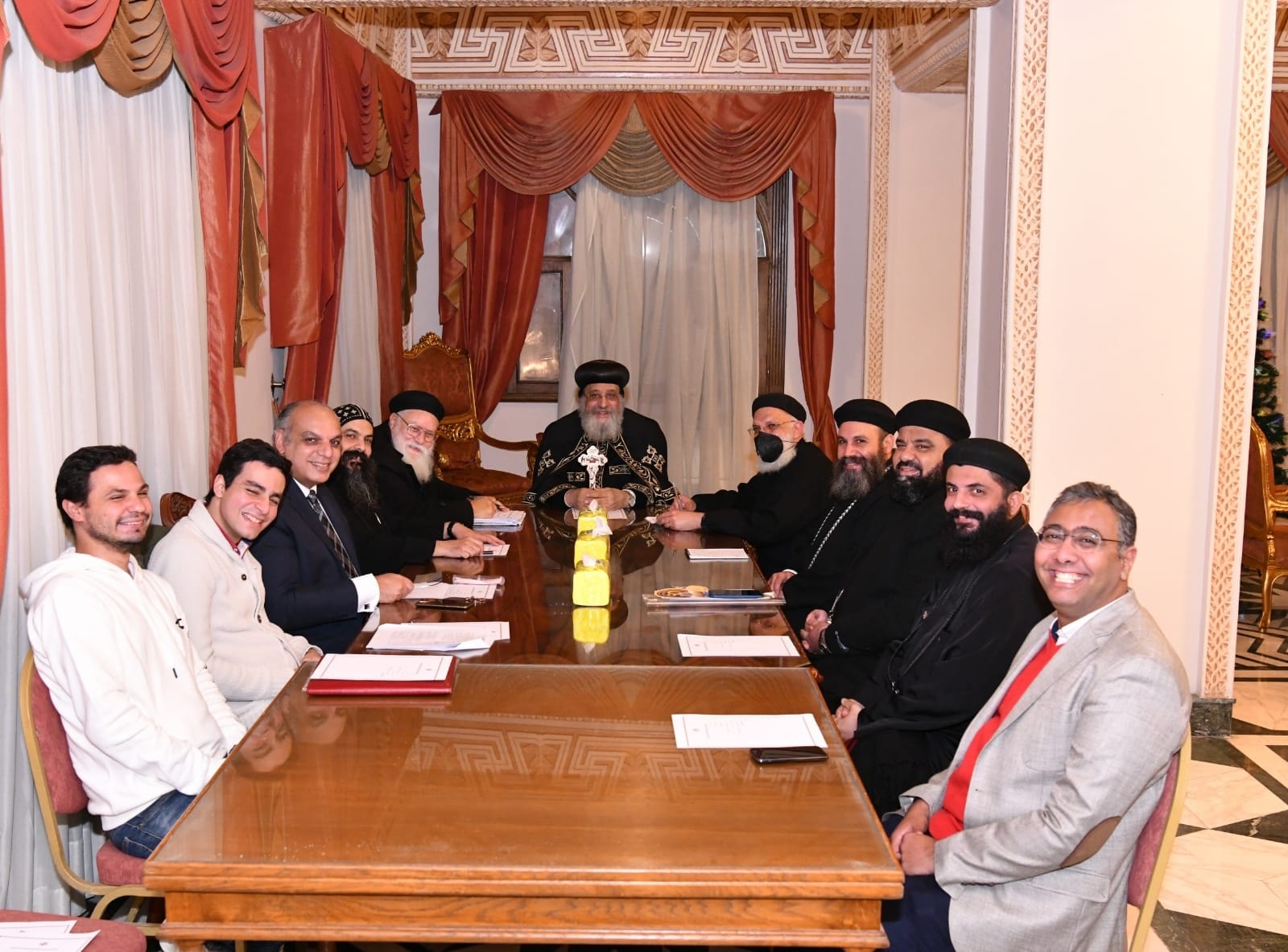 البابا يلتقي لجنة اليوبيل الذهبي لإكليريكية الإسكندرية