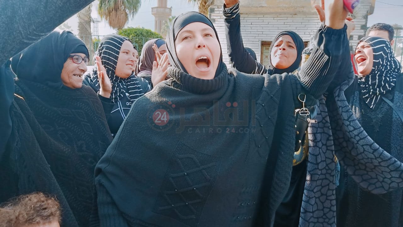 فرحة والدة الطفلة