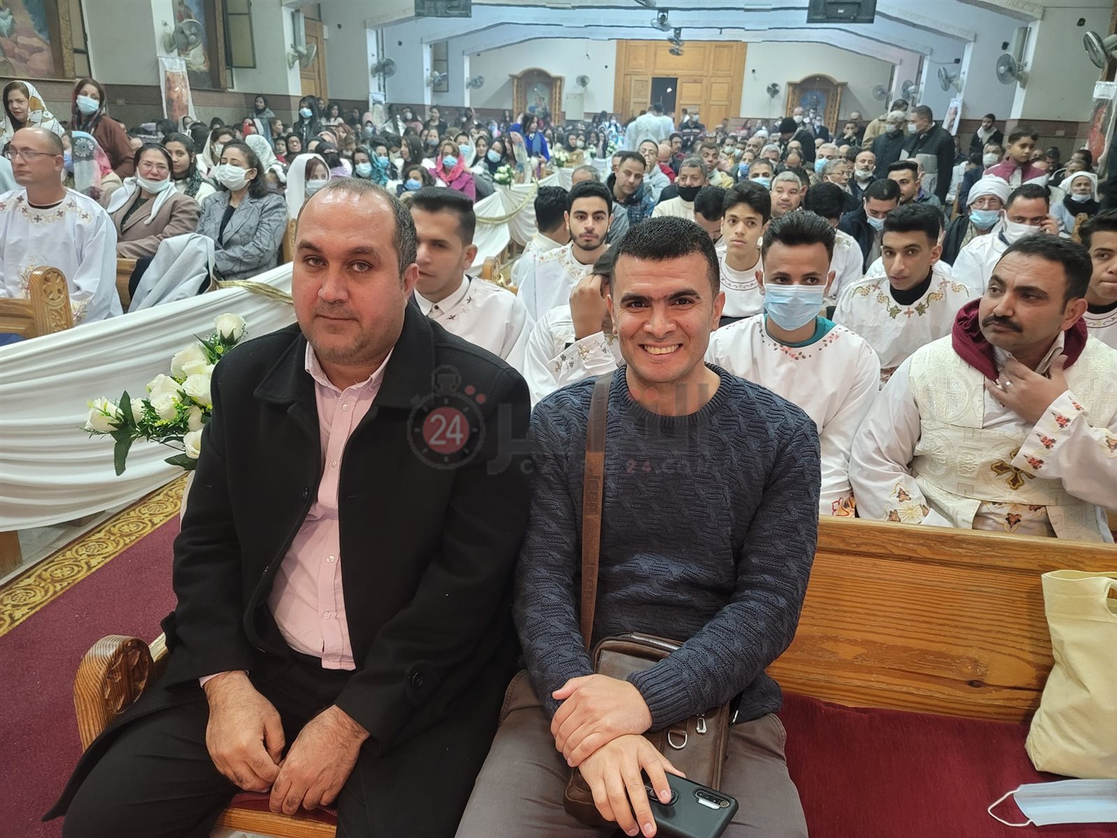 مراسل القاهرة 24 داخل الكاتدرائية في أول الصفوف