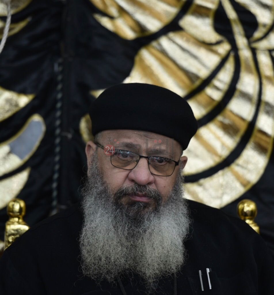 عزاء الإعلامي وائل الإبراشي بشربين في الدقهلية (5)