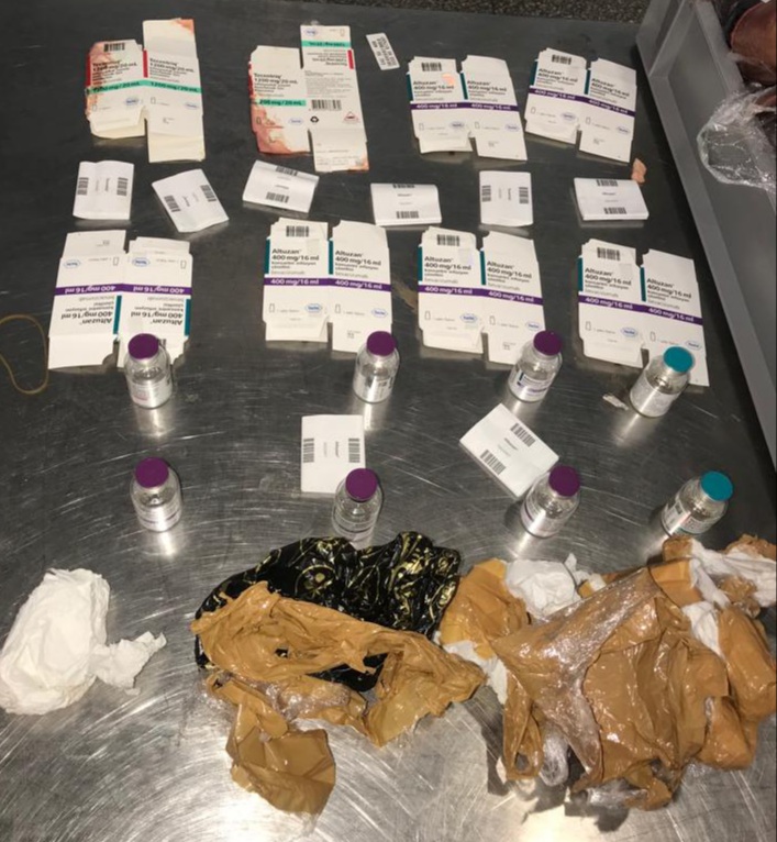 ضبط محاولتى تهريب كمية من الأدوية البشرية