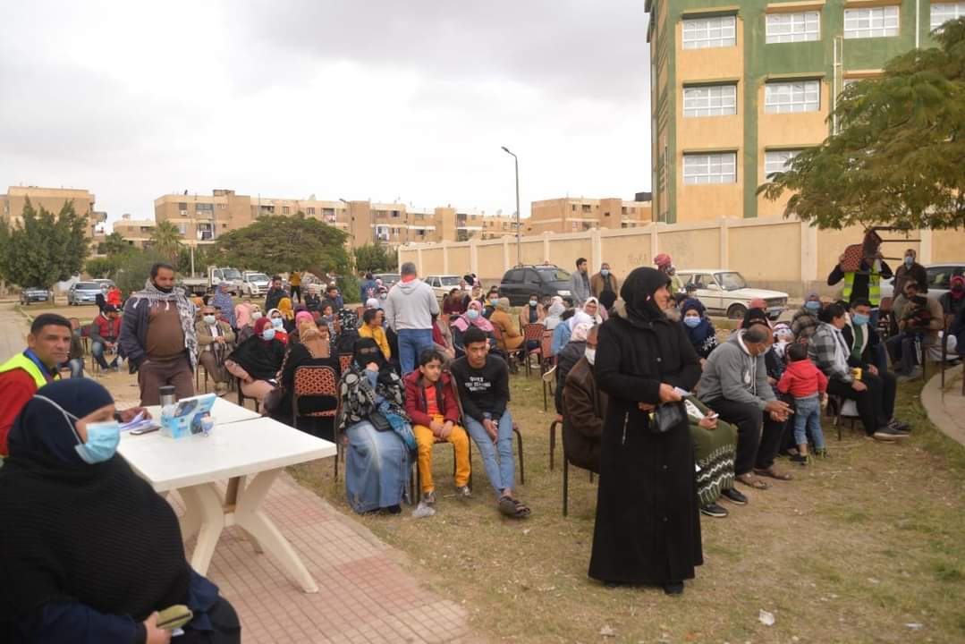 قافلة طبية بالمجان بالعاشر من رمضان 5