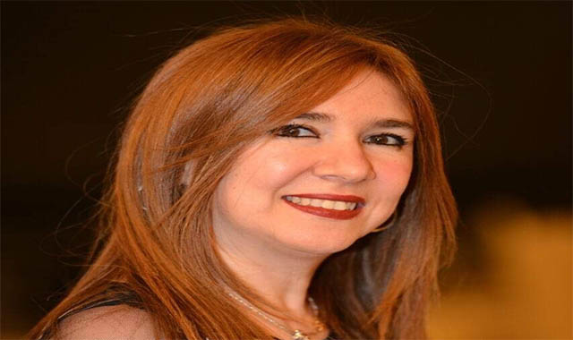 دينا عبد الله 